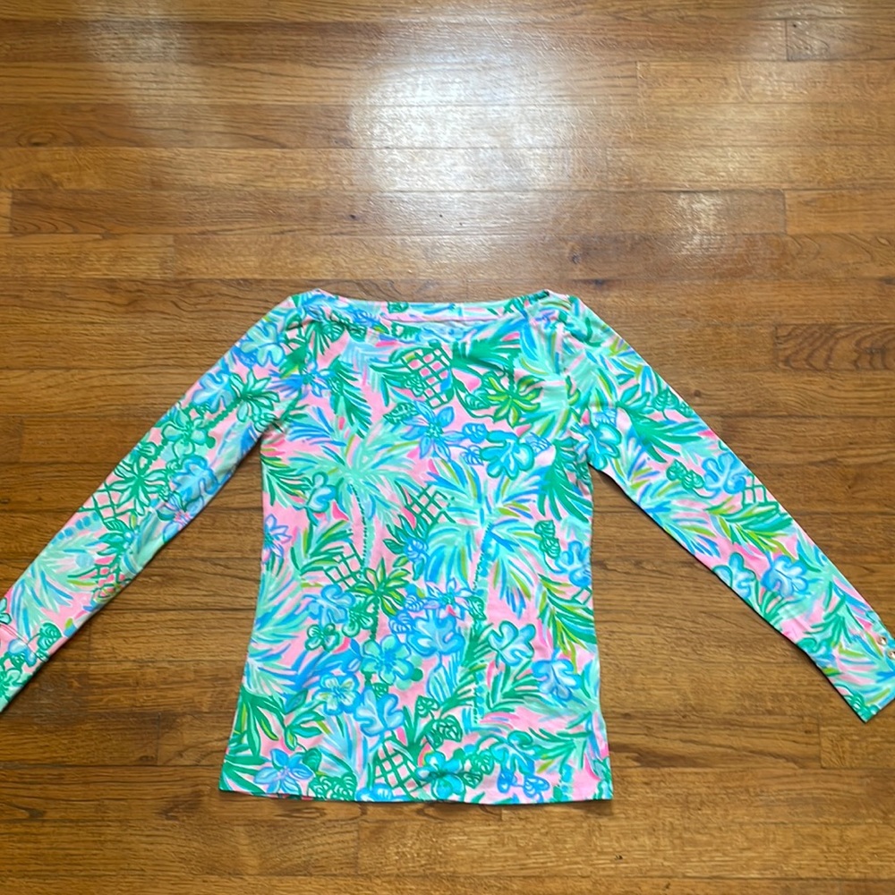 Long sleeve Lily Pulitzer tee